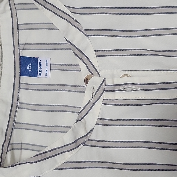 NWT Old Navy Blouse, XL Tall - Picture 8 of 12